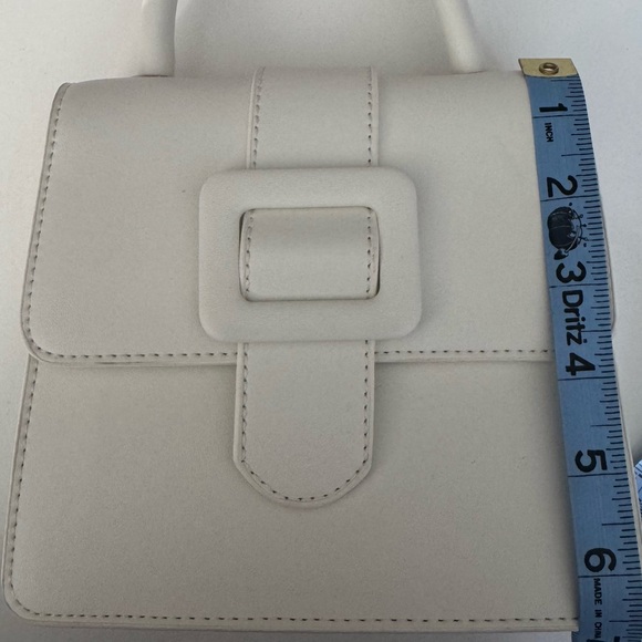 NWOT Lulus Elegant White Handbag - Picture 7 of 8
